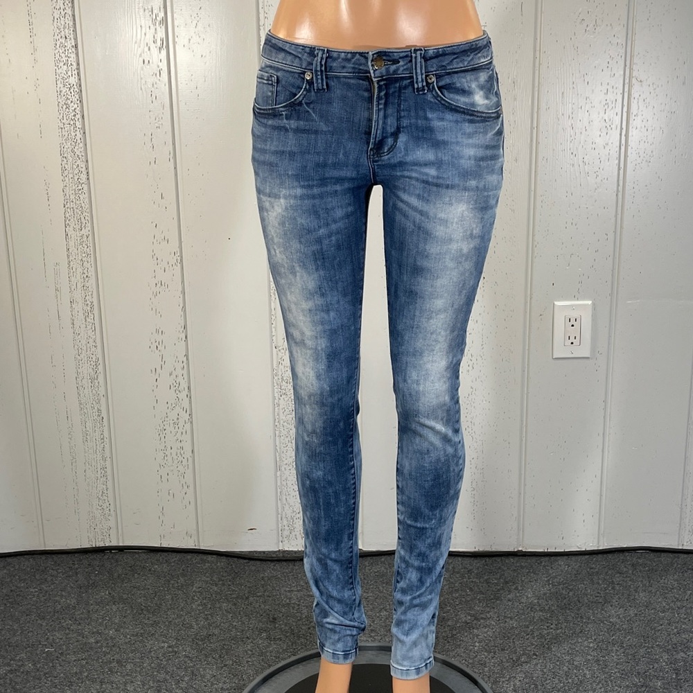 *Just USA Vintage Premium Skinny Stretch Denim Size 9